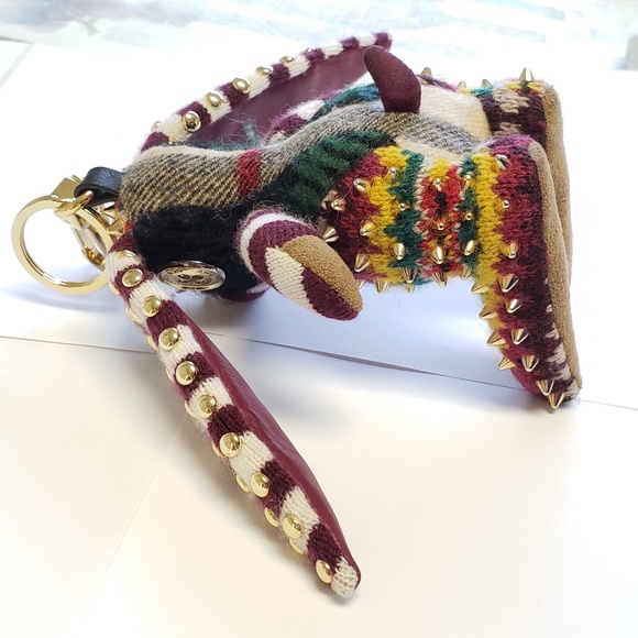 Authentic! Burberry Key Vera the Hare Ring Charm Bunny Rabbit Burberry Keychain - Picture 12 of 14